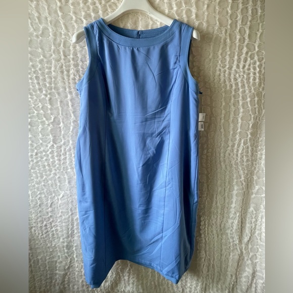 KASPER Powder Blue Sleeveless Sheath Dress. - Picture 9 of 9